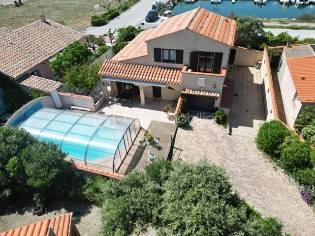 VILLA AVEC MAGNIQUE VUE !