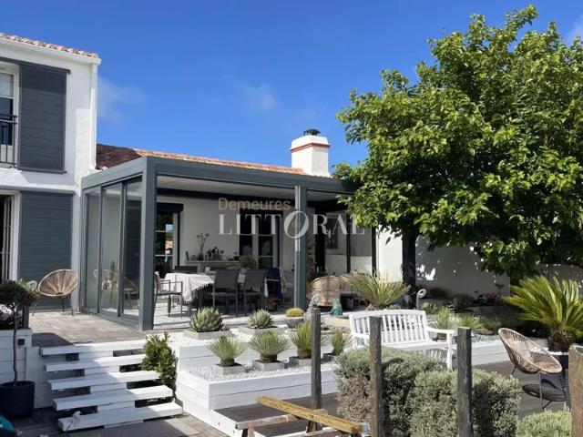 Villa avec accès direct à la plage