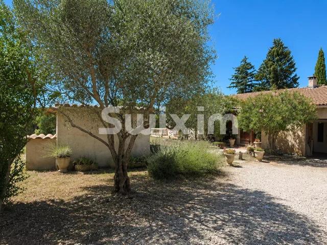 Villa Avec Appartement Independant 102m² Valréas