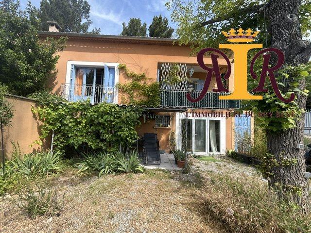 Villa avec gîte et vue panoramique sur Luberon 128m² Apt