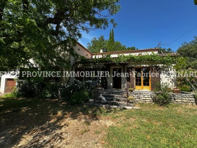 Villa avec grand terrain