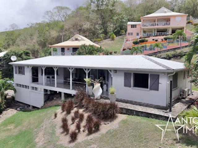 Villa avec jardin