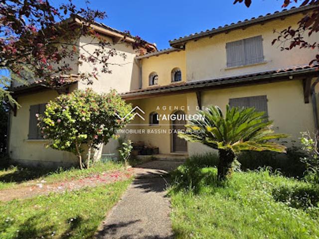 Villa avec jardin