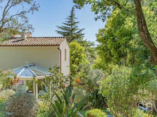 Villa avec jardin