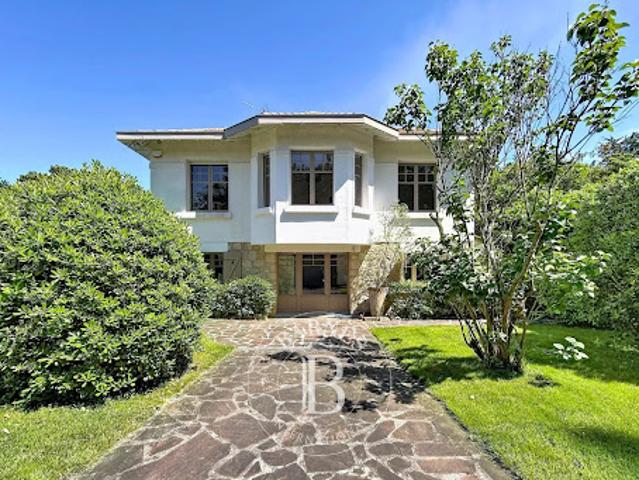 Villa avec jardin