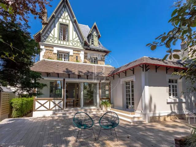 Villa avec jardin