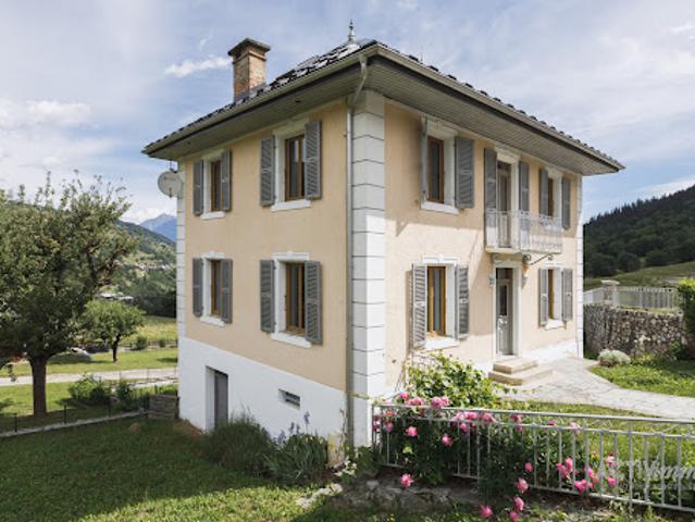 Villa avec jardin