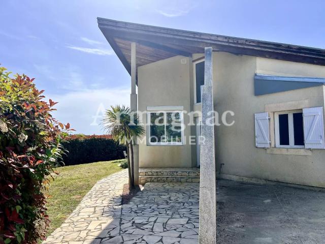 Villa avec jardin 146m² Vic Fezensac