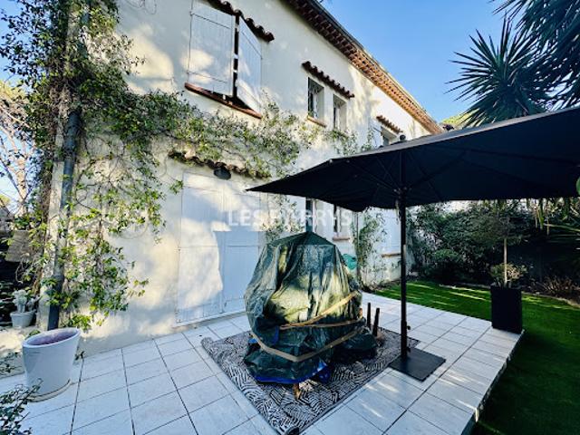 Villa avec jardin