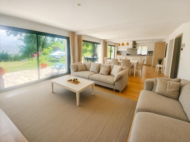 Chalet avec terrasse