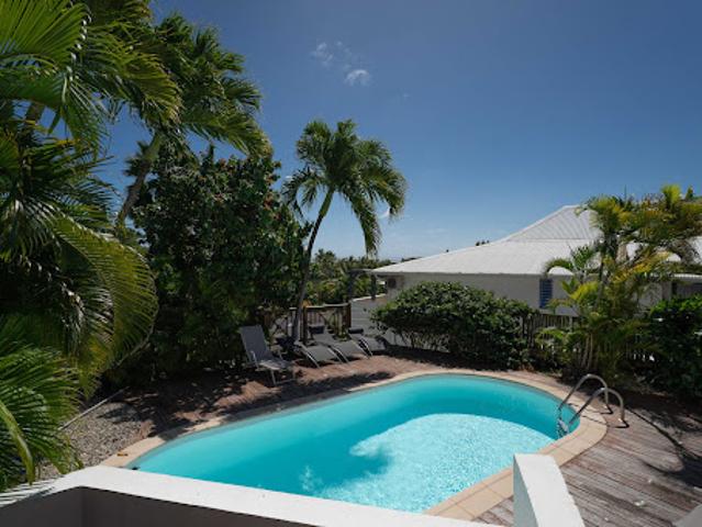 Villa avec jardin et terrasse