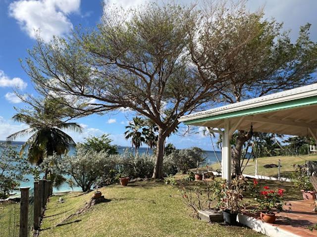 Villa avec jardin et terrasse