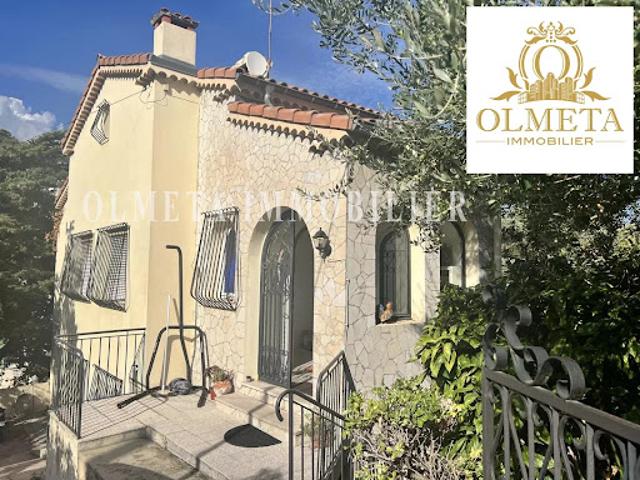 Villa avec jardin et terrasse