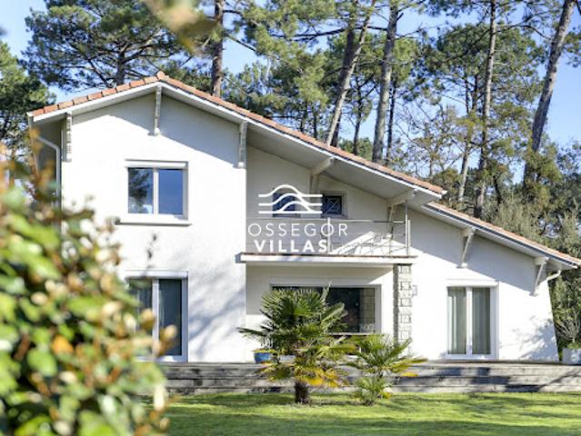 Villa avec jardin et terrasse