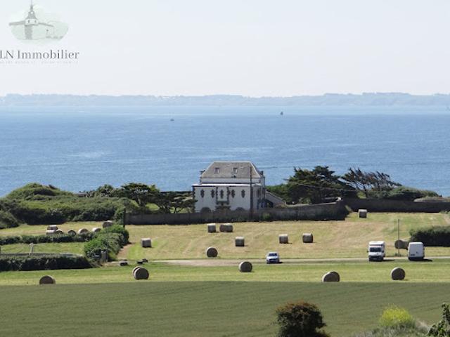 Villa avec jardin et terrasse