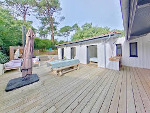 Villa avec Jardin et Terrasse