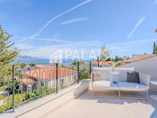 Villa avec jardin et terrasse