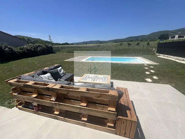 Villa avec piscine