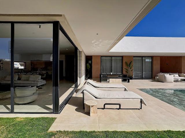 Villa avec piscine