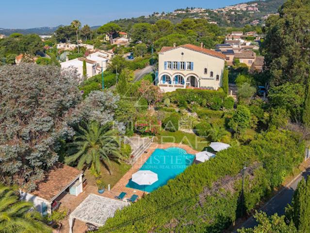 Villa avec piscine