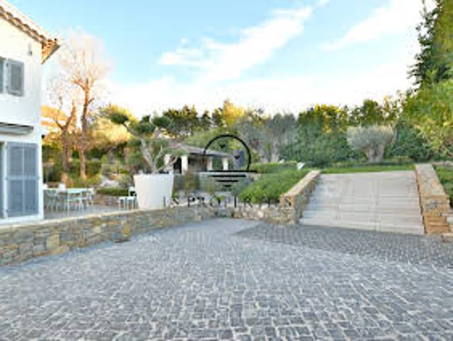 Villa avec Piscine