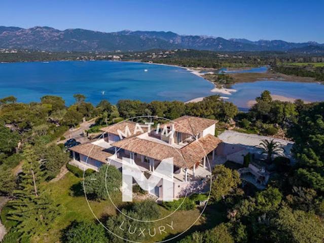 Villa avec piscine