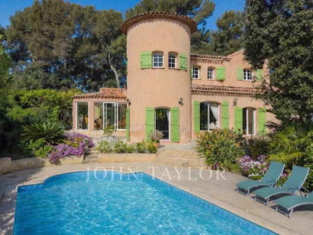 Villa avec piscine
