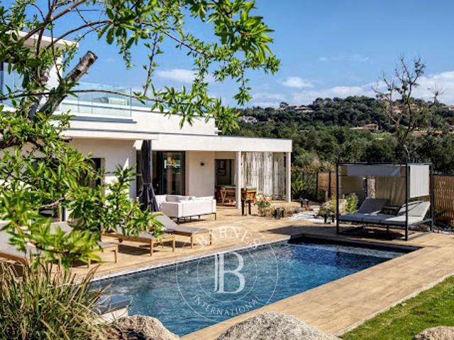 Villa avec piscine