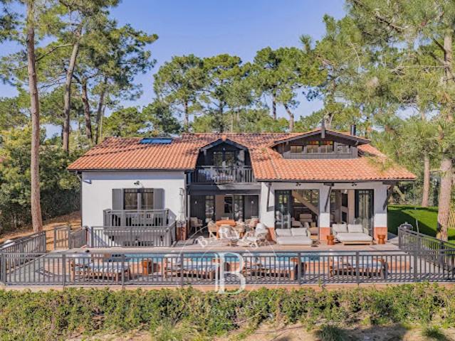 Villa avec piscine