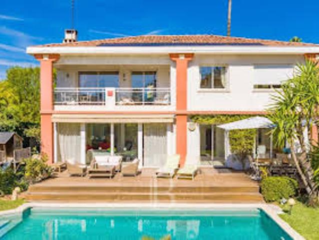 Villa avec piscine