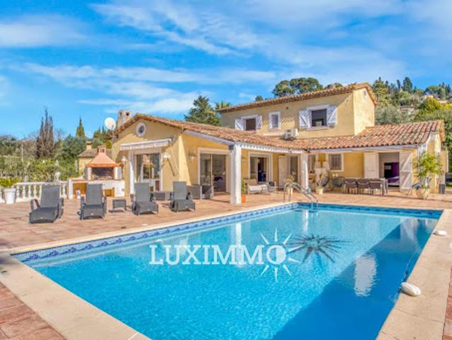 Villa avec piscine