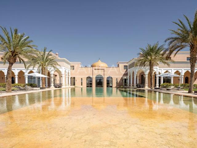 Villa avec piscine