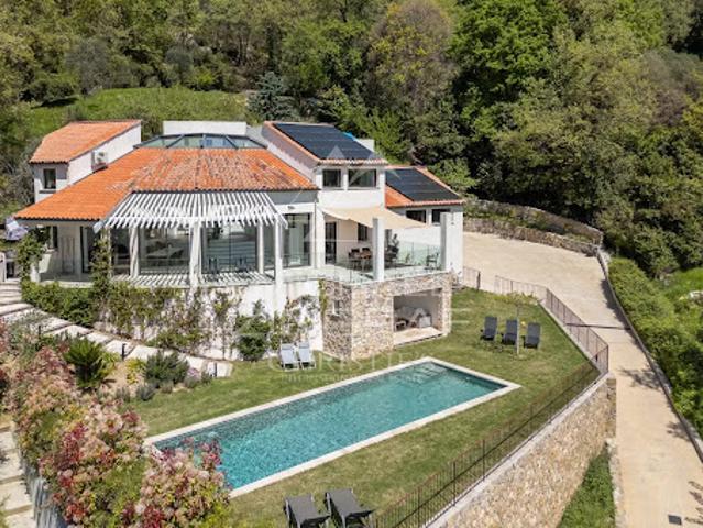 Villa avec piscine