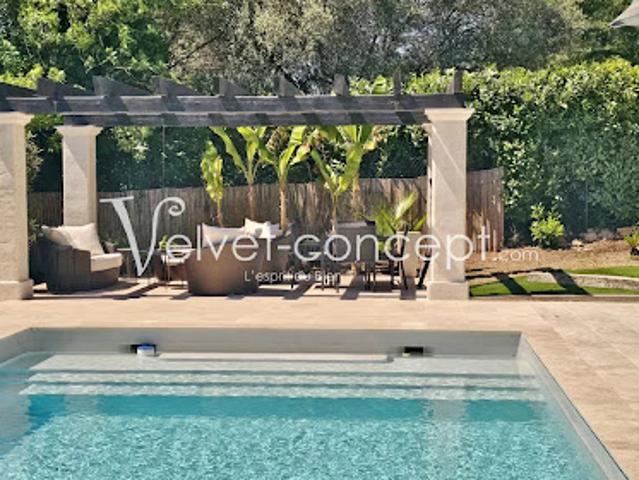 Villa avec piscine