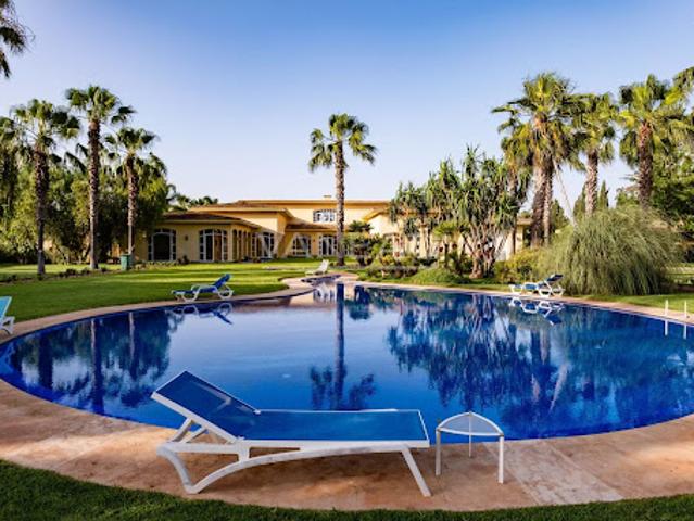 Villa avec piscine