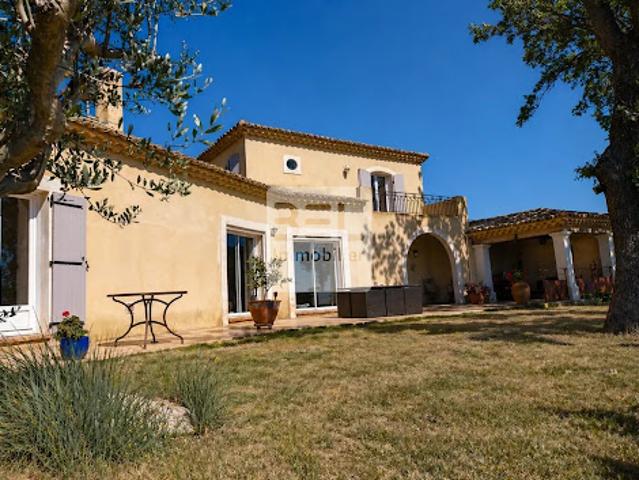 Villa avec piscine