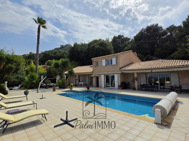 Villa avec piscine