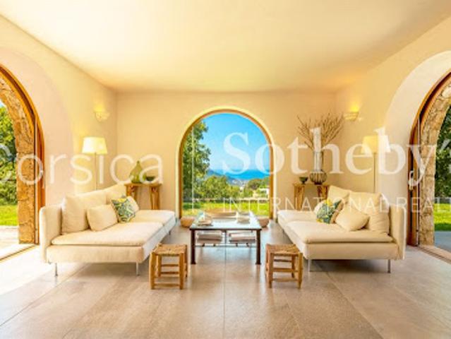 Villa avec piscine