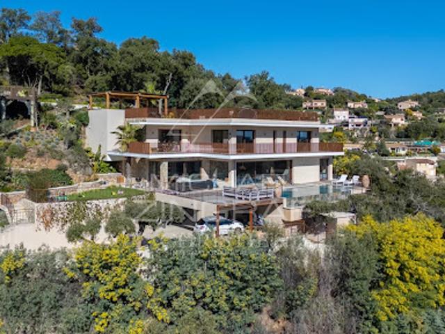 Villa avec piscine