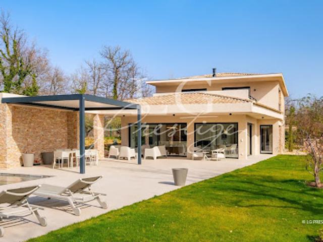 Villa avec piscine