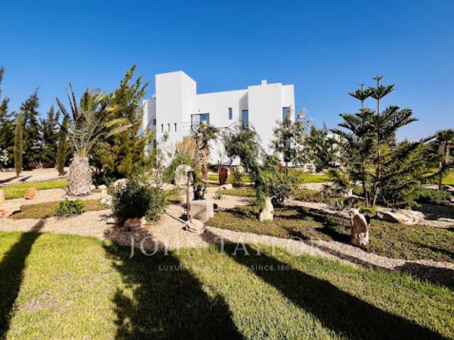 Villa avec piscine