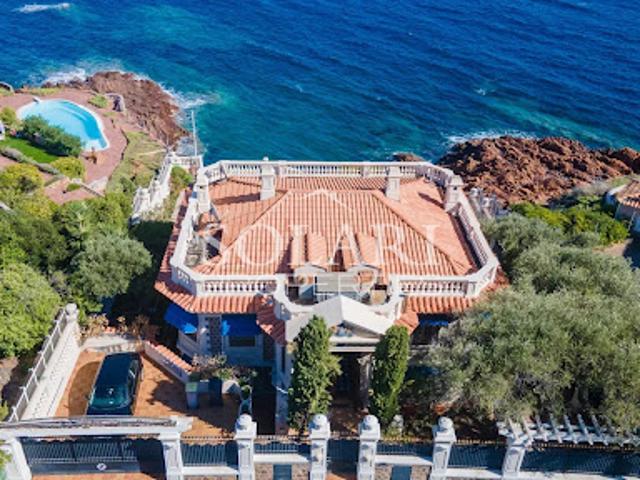 Villa avec piscine