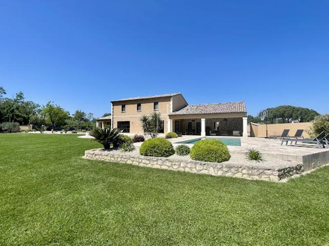 Villa avec piscine