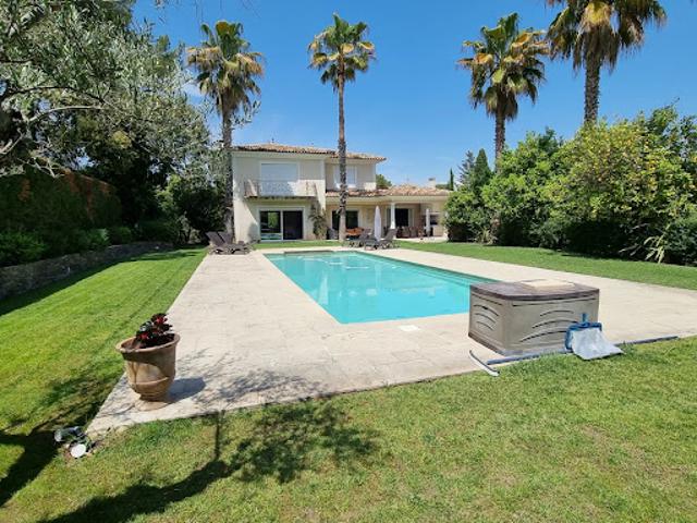 Villa avec piscine