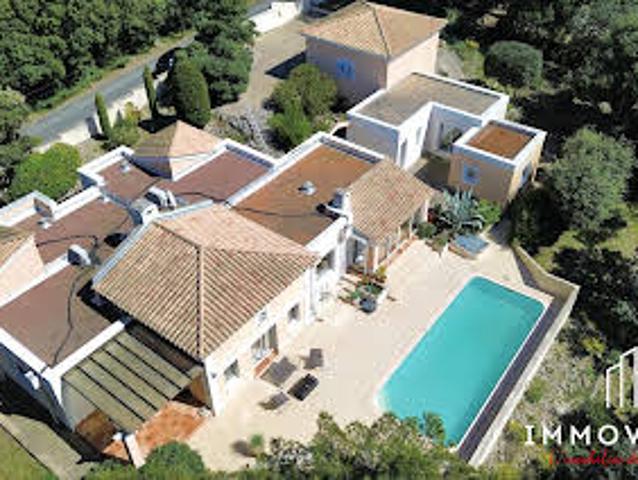 Villa avec piscine