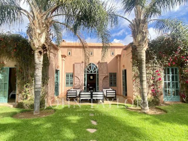 Villa avec piscine