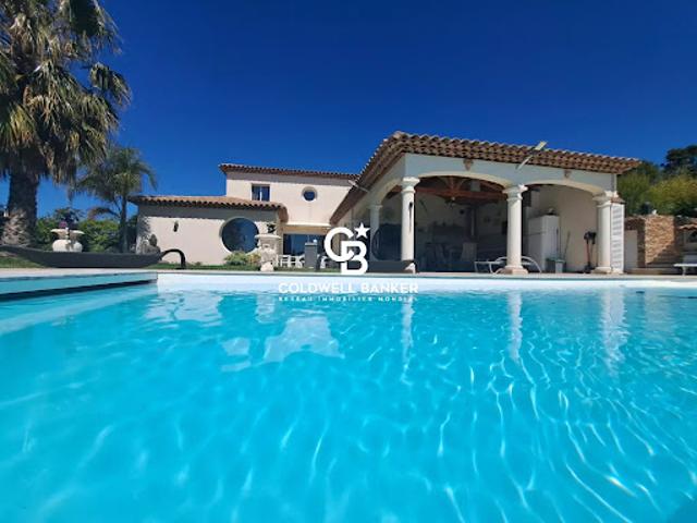 Villa avec piscine
