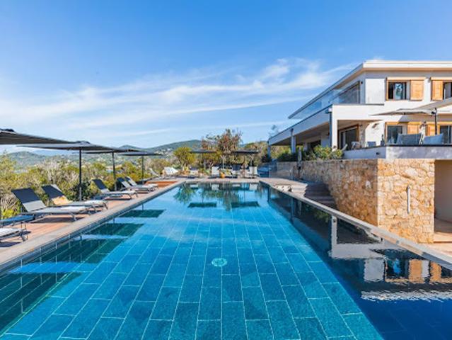 Villa avec piscine
