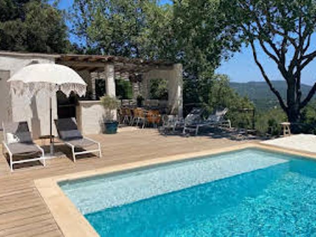 Villa avec piscine