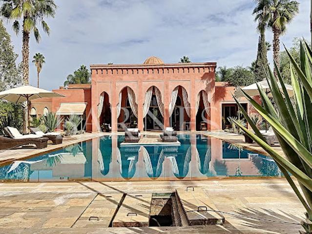 Villa avec piscine
